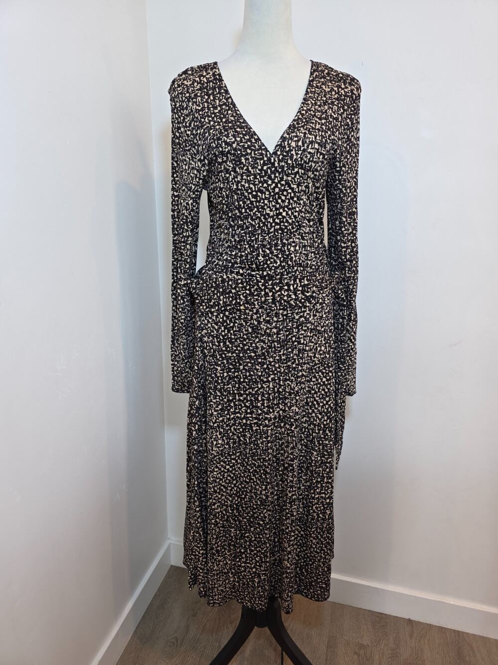 Vintage Talbots Black Geometric Maxi Dress Size 10 Small Rayon Stretch Jersey